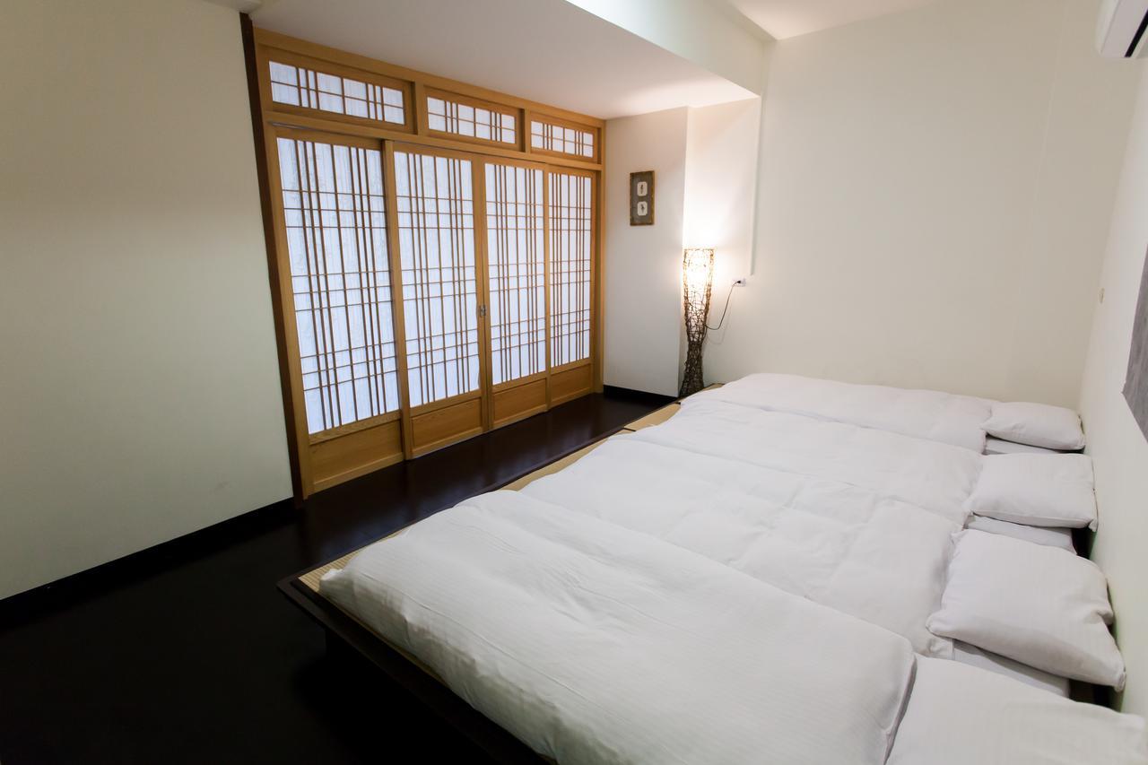 Bed and Breakfast Eureka Tainan Esterno foto