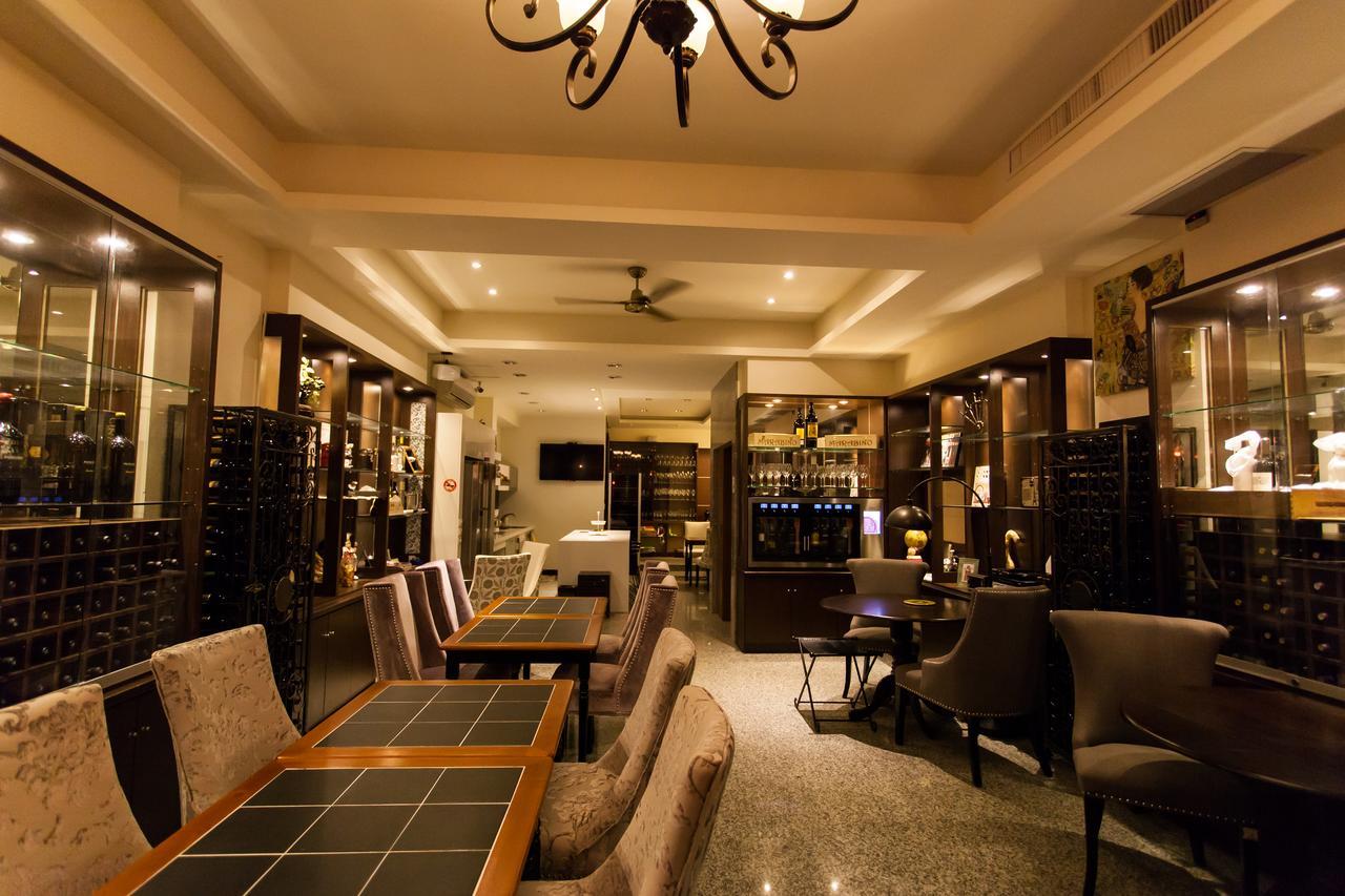 Bed and Breakfast Eureka Tainan Esterno foto