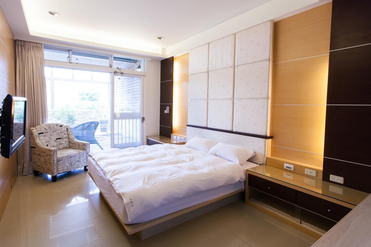 Bed and Breakfast Eureka Tainan Esterno foto