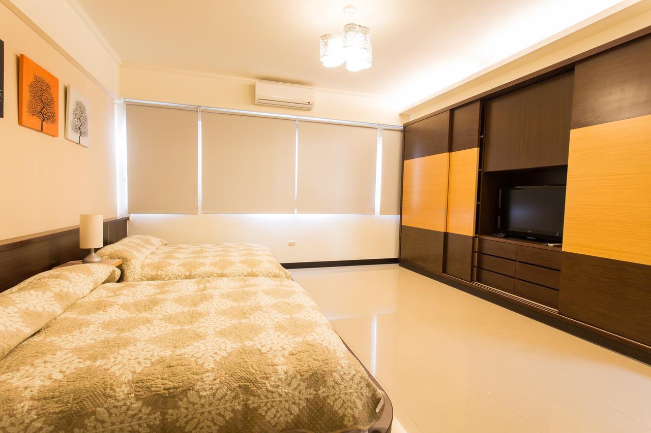 Bed and Breakfast Eureka Tainan Esterno foto