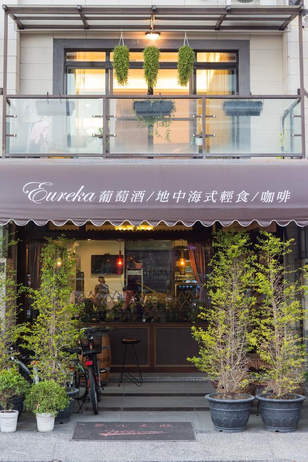 Bed and Breakfast Eureka Tainan Esterno foto